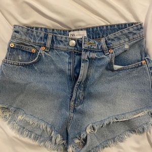 ZARA JEAN SHORTS